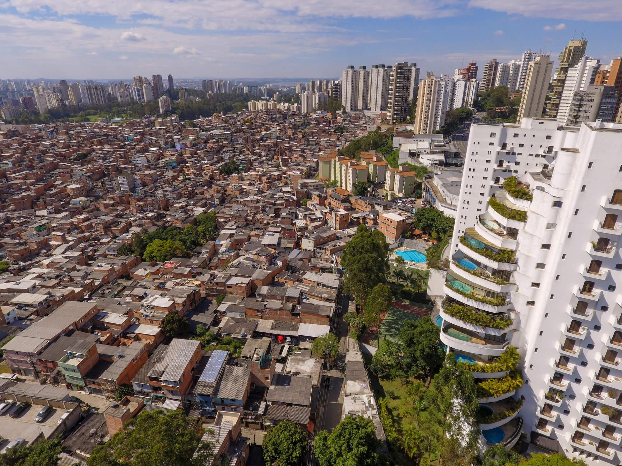 Desigualdades socioecológicas en Chile: análisis cualitativo de la distribución ambiental